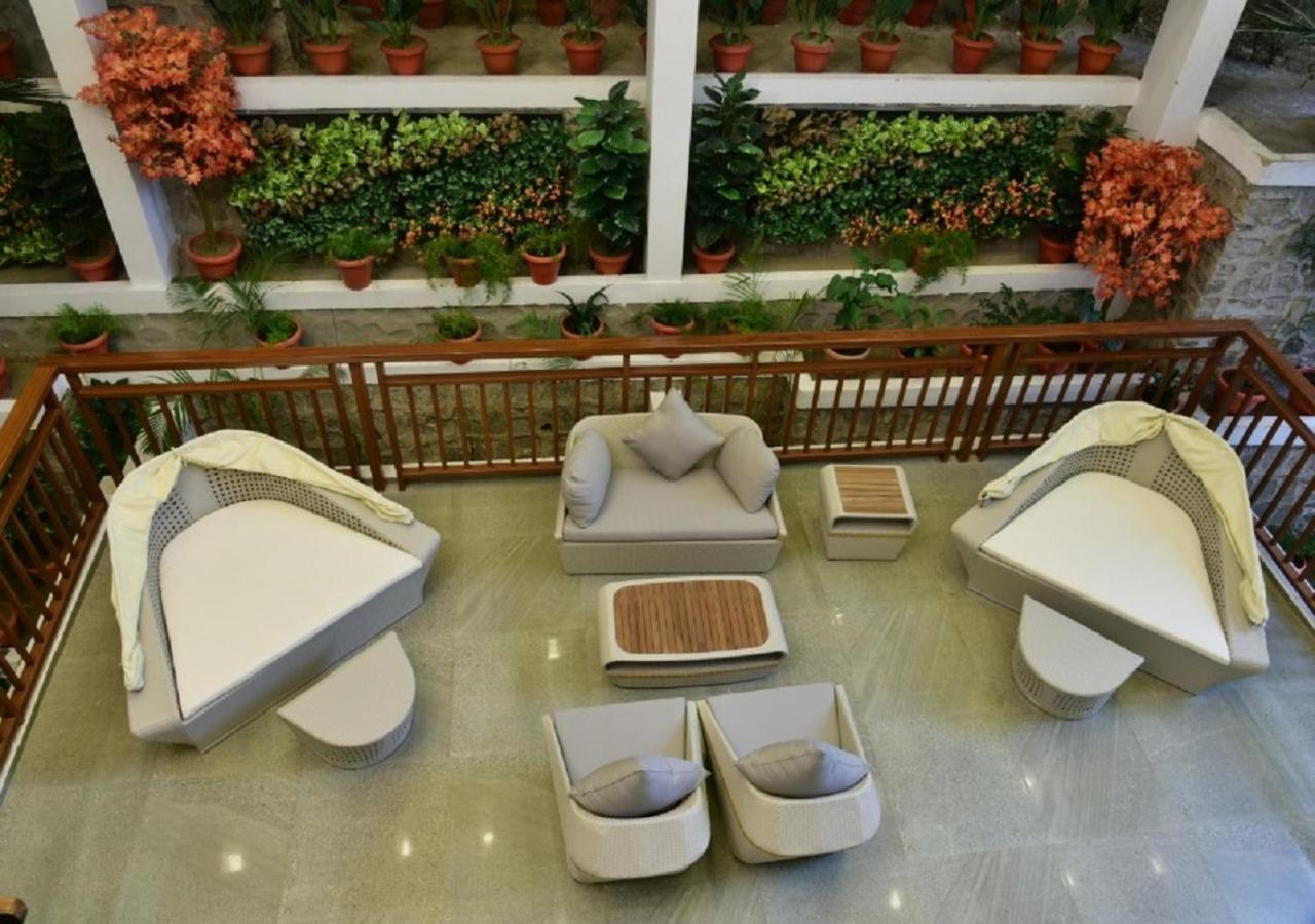 Timber Trail Heights & Terraces-Cable Car Escape Hotel Parwanoo Bagian luar foto