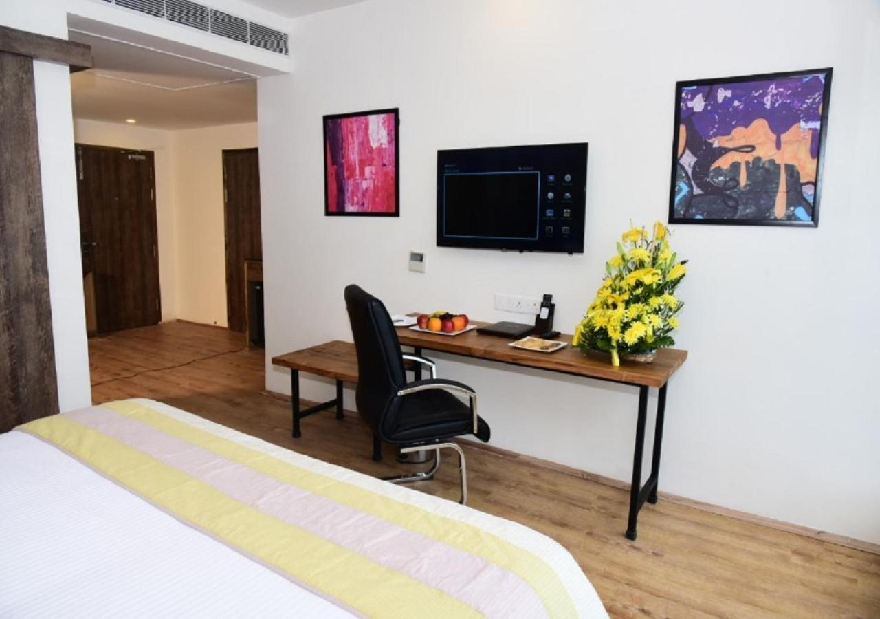 Timber Trail Heights & Terraces-Cable Car Escape Hotel Parwanoo Bagian luar foto